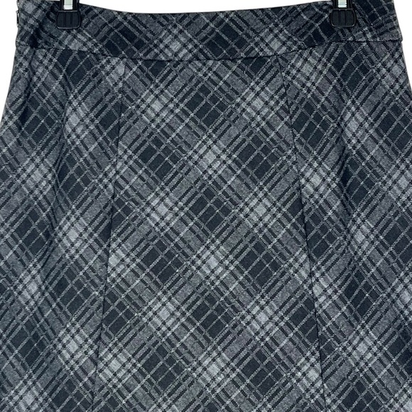 Christopher & Banks Grey Plaid A-Line Skirt with Buckle Detail Size 8 - Picture 4 of 10